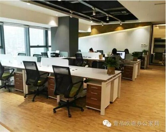 走进打造了全国文明村的宝山集团办公室-鼎点注册解决方案
