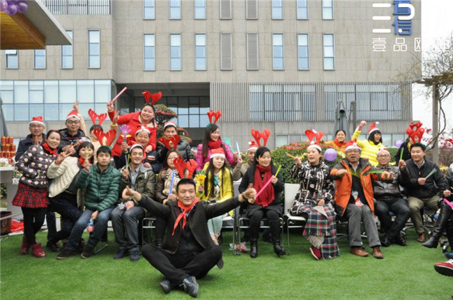 沐鸣2员工生日主题会10