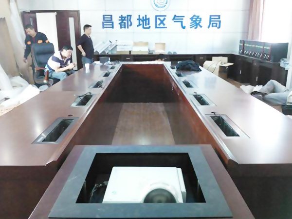 西藏自治区昌都地区气象局会议室办公家具-赢咖8会议桌