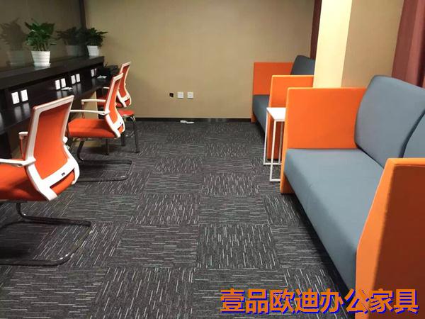 彩色办公家具&mdash;&mdash;接待区座椅及沙发