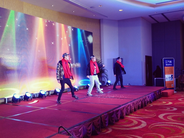 赢咖8&middot;友聚天下2016新春团拜会！