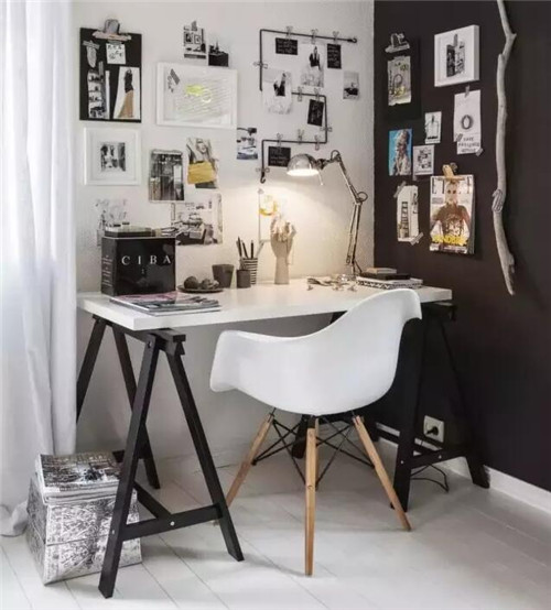 家庭办公室的黑白色简洁而美好-沐鸣2