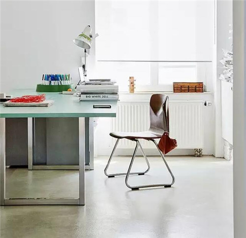 家庭办公室里办公家具-沐鸣2