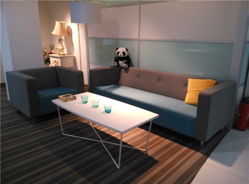 前台接待布艺沙发-沐鸣2前台接待区办公家具