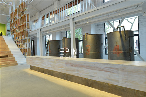 赢咖8客户筑焱建筑设计公司LOFT艺术时尚办公空间家具