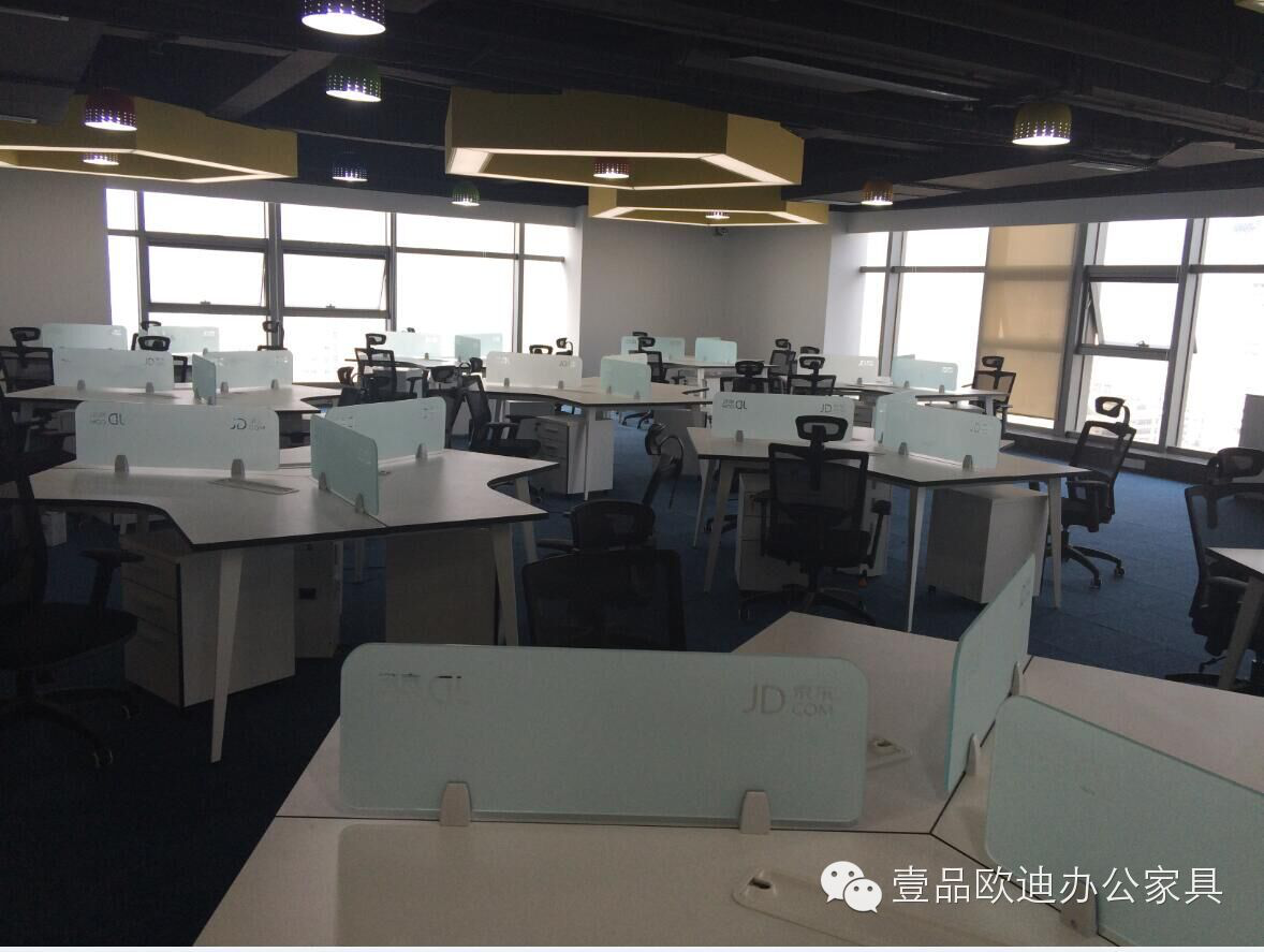 这样的办公环境就算加班都兴奋！-赢咖8工程案例