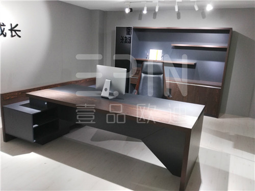 南京赢咖8把时尚环保带到昆明办公家具市场 南京赢咖8把时尚环保带到昆明办公家具市场