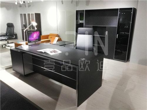 南京沐鸣2把时尚环保带到昆明办公家具市场