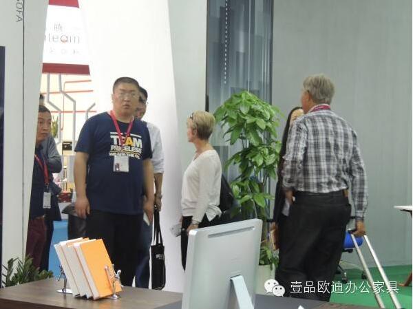 回顾赢咖82015年广州家具展盛况
