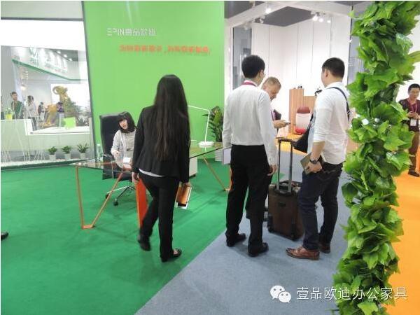 回顾赢咖82015年广州家具展盛况