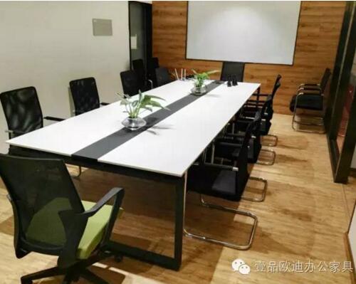 走进打造了全国文明村的宝山集团办公室-鼎点注册解决方案