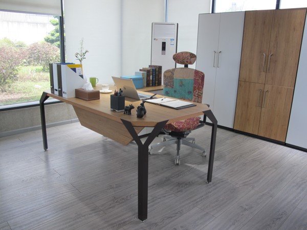 南京办公家具厂家-赢咖8