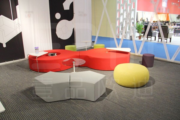 赢咖8现代办公家具