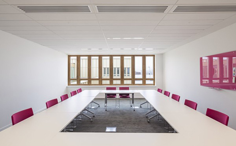 高档办公家具定制的费用是多少钱? 高档办公家具定制的费用是多少钱?