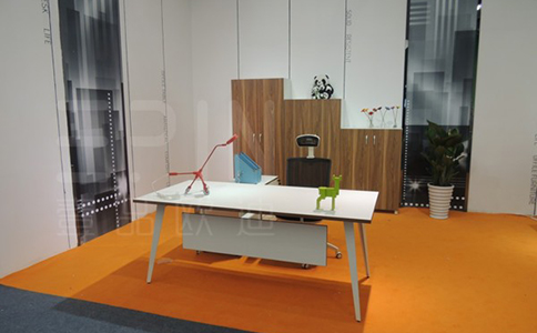 南京定制高端办公家具要注意哪些问题?