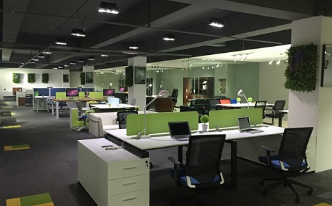 南京定制现代屏风办公家具材料都有哪些?